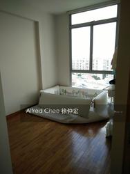 The Lakeshore (D22), Condominium #126245262
